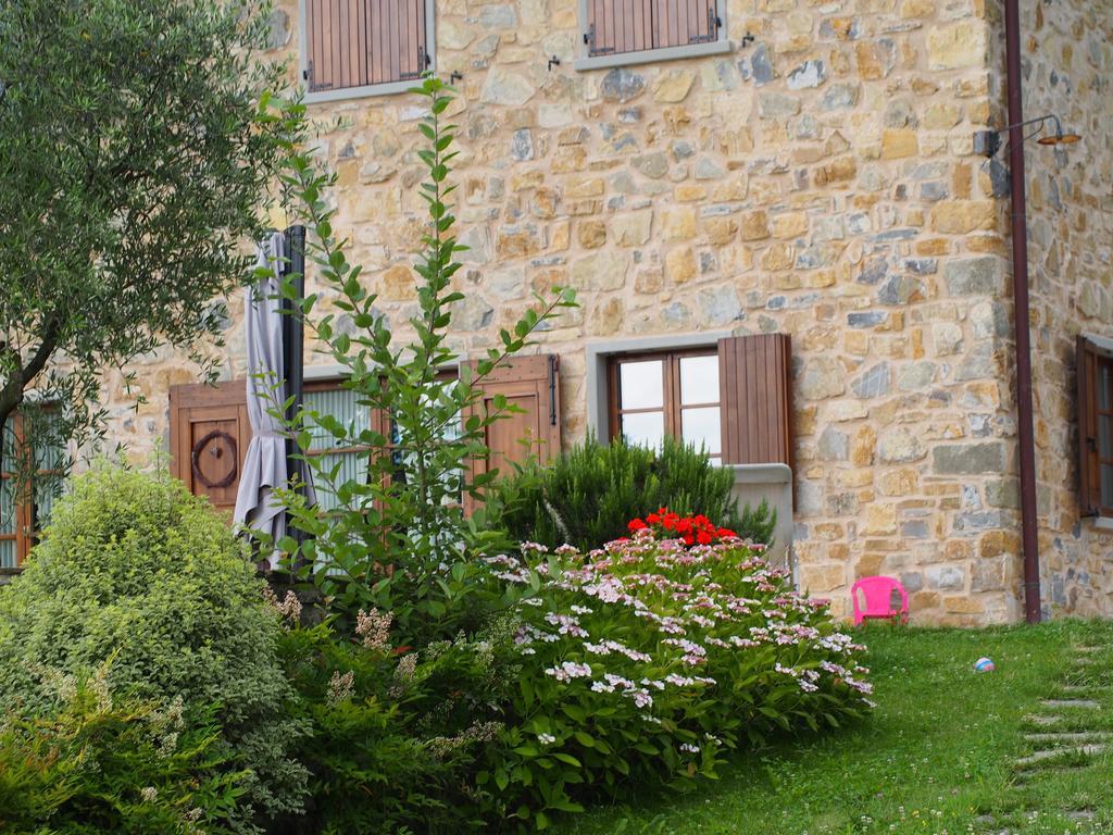 Il Giardino Di Rosmarino Bed & Breakfast Pontremoli Ngoại thất bức ảnh