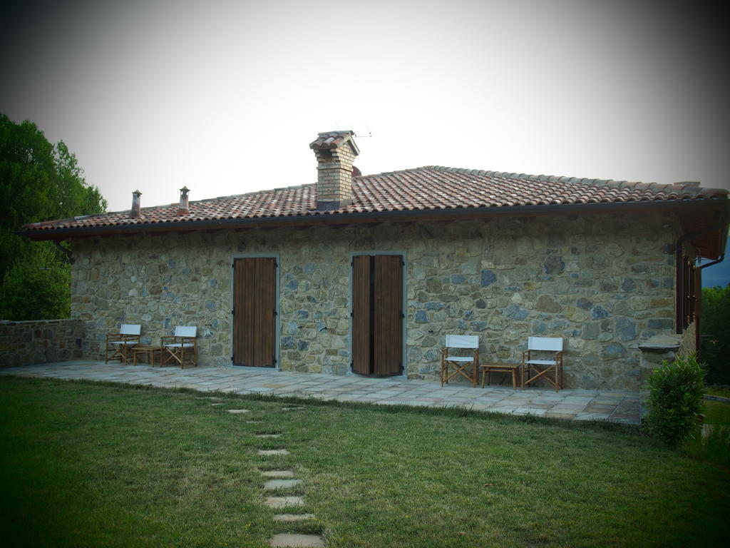 Il Giardino Di Rosmarino Bed & Breakfast Pontremoli Ngoại thất bức ảnh