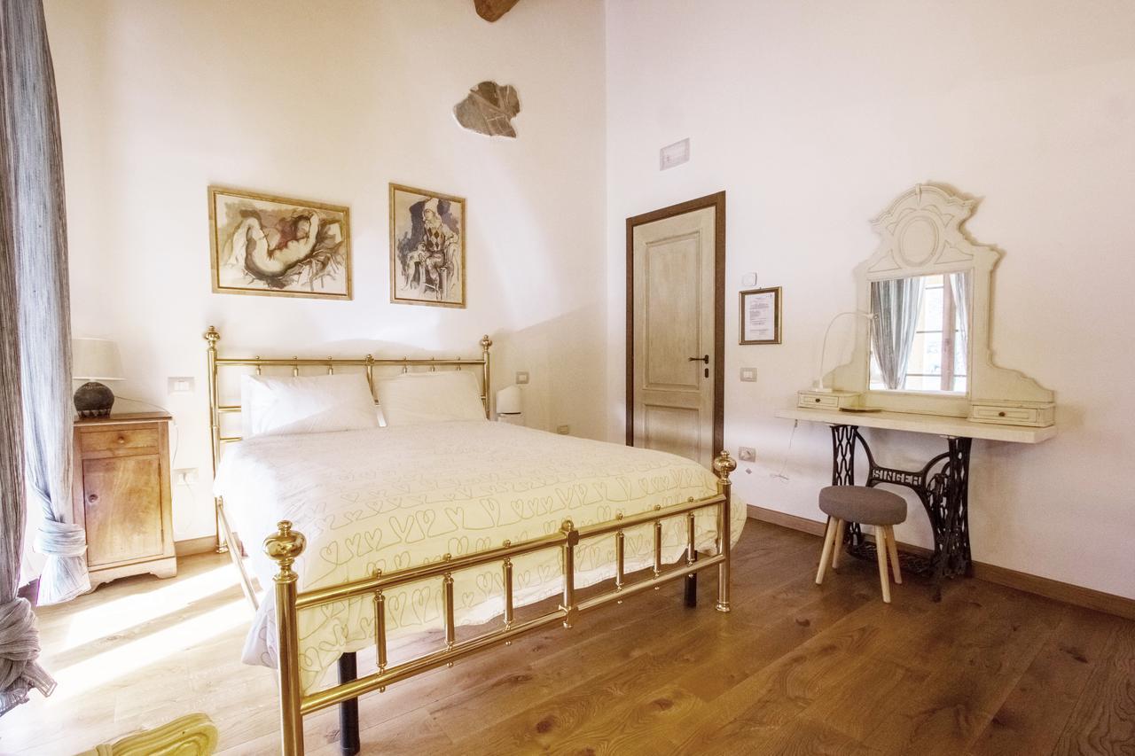 Il Giardino Di Rosmarino Bed & Breakfast Pontremoli Ngoại thất bức ảnh